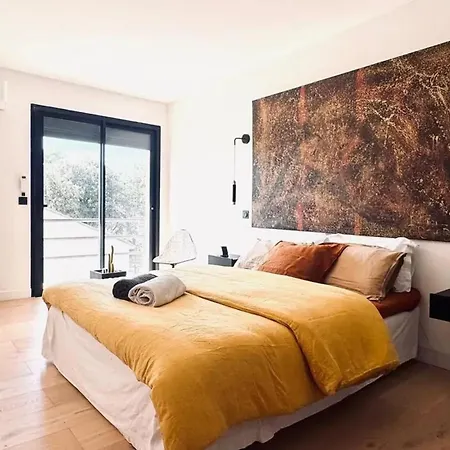 Maison Familiale Spacieuse A 185 M² Avec Jardin Aubais