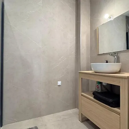 Maison Familiale Spacieuse A 185 M² Avec Jardin * Aubais