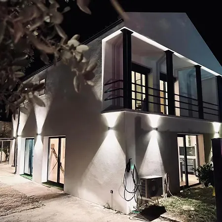 Maison Familiale Spacieuse A 185 M² Avec Jardin Ferienhaus *